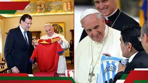 Football tributes pour in after Pope Francis dies